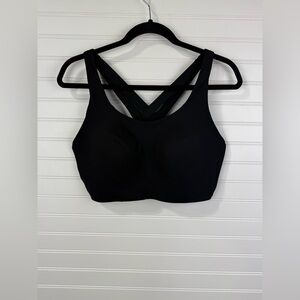 Lululemon women’s black Energy Bra High Support, crisscross back. Size 38DD